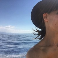 Tak kalah cerdas dari sang suami, Nicole juga seorang pengusaha. Ia adalah bos dari perusahaan energi bersih.  Foto: dok. Instagram