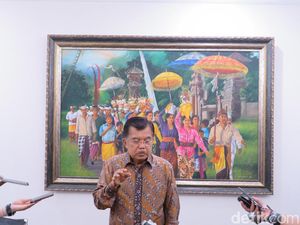 JK: Saya Belum Pernah Dengar Pak Jokowi Dianggap Santri