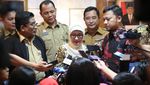 Momen Bupati Indramayu Buka-bukaan Alasan Mundur ke Mendagri