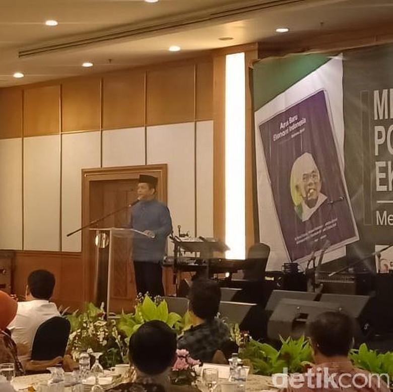 Soetrisno Bachir ke Peluncuran Buku Maruf, PAN: Nggak Masalah Soetrisno Bachir ke Peluncuran Buku Maruf, PAN: Nggak Masalah