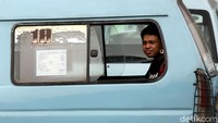 Sebelum melakukan perombakan pada 2019 mendatang, selama 2018 ini trayek angkutan umum di Jakarta dievaluasi. Menurut Sigit, evaluasi yang dilakukan utamanya memperkirakan kebutuhan penumpang.