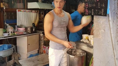 Yuk Kenalan dengan Penjual Tahu Hingga Sayur yang Ganteng!