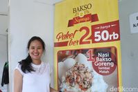 Gurihnya Bakso Rawit Tulang Sumsum dengan Potongan Daging Iga Sapi