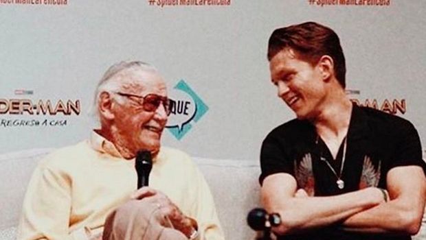 Saat Para Avengers Berduka Atas Kepergian Stan Lee