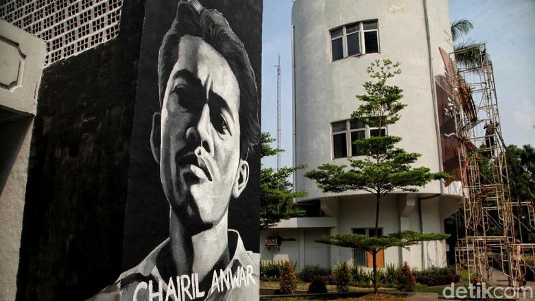 Kerennya Mural Tokoh Seniman Di Taman Ismail Marzuki