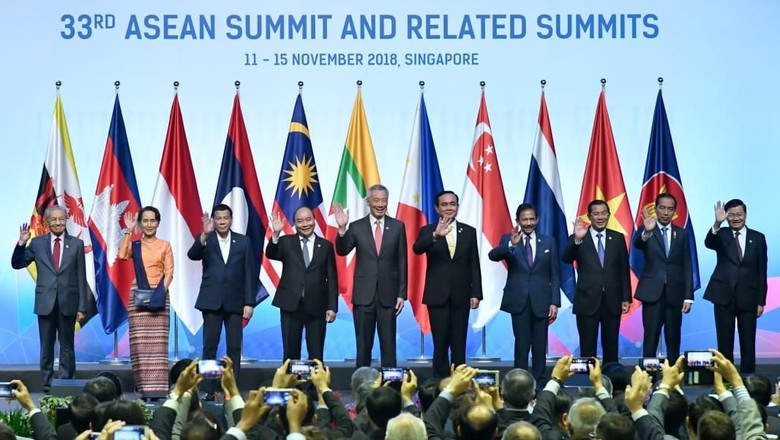 Jokowi Bicara Isu Palestina hingga Semenanjung Korea di KTT ASEAN Jokowi Bicara Isu Palestina hingga Semenanjung Korea di KTT ASEAN