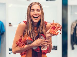 Saat Selebgram Ramai-ramai Tertipu Beli Sepatu Murah dengan Harga Mahal