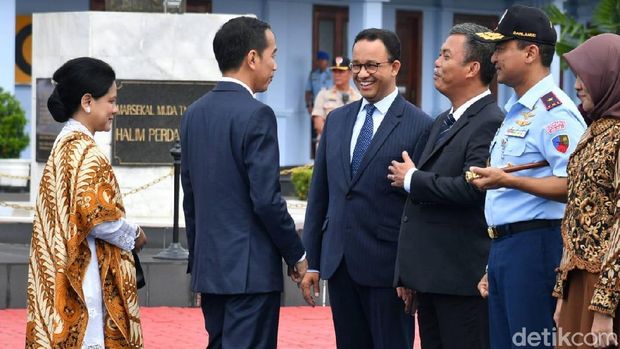 Jokowi Terbang ke Singapura Hadiri KTT ASEAN