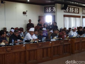 11 Jukir di Sanur Di-OTT Pungli, Warga Adat Ngadu ke DPRD