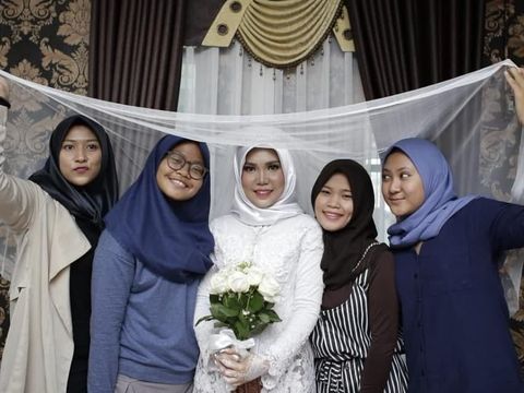 Calon Suami Korban Lion Air Ini Alasan Menyentuh Intan Calon Suami Korban Lion Air Ini Alasan Menyentuh Intan
