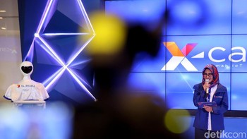 X-Camp akan mulai efektif beroperasi di pertengahan November 2018. Di dalamnya ada sejumlah fasilitas, di antaranya ruang kerja yang dapat digunakan oleh para developer untuk membuat dan mengembangkan prototype produk IoT hingga versi small scale production.