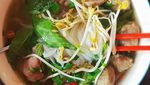 Slurp! Gurihnya Kuah Pho dengan Mie Beras untuk Penghangat Badan Siang Ini
