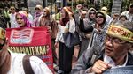 Eks Karyawan Merpati Berdemo di Kantor Sri Mulyani