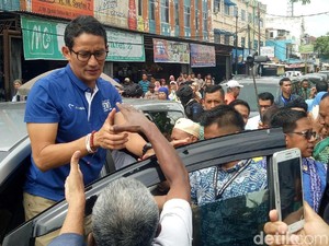 Sandiaga Uno Minta Maaf Lagi soal Langkahi Makam