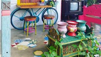 Nggak hanya baksonya yang menarik, mampir ke Bakso Klenger juga bisa foto-foto seru. Lihat aja desainnya yang Instagramable ini. Foto: Instagram baksoklenger