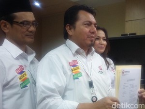 Melapor ke Bawaslu, Tim Jokowi Tuduh Prabowo Mobilisasi Anak di 211