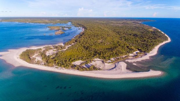 Pilihan Wisata Pulau di Tanah Kelahiran Freddie Mercury