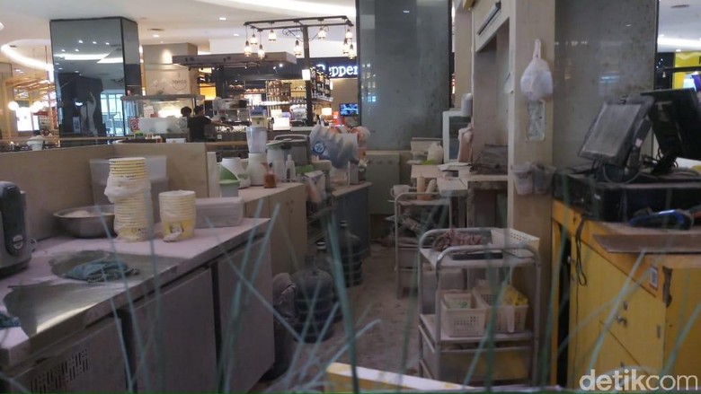 Asap Pekat di fX Sudirman Berawal dari Terbakarnya Penggorengan Asap Pekat di fX Sudirman Berawal dari Terbakarnya Penggorengan