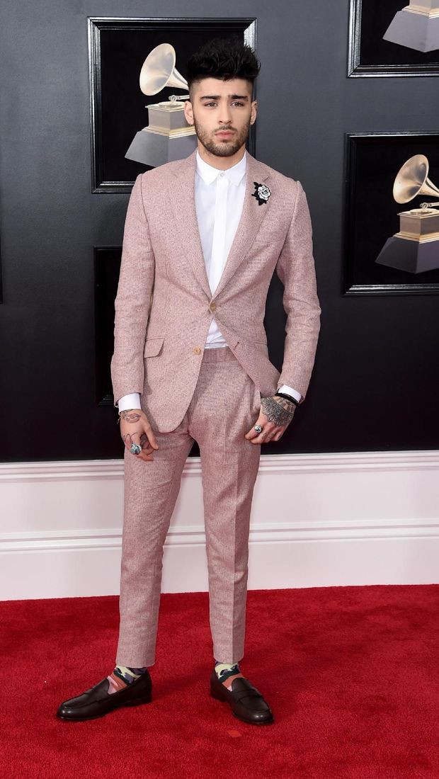 Bikin fans shock, Zayn Malik pastikan Islam bukan agamanya.