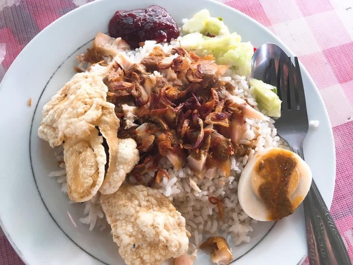 Sarapan Nasi Gemuk Khas Jambi Yang Bikin Puas Dan Perut Kenyang