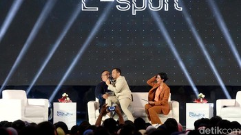 Dengan gayanya yang khas, meledak-ledak dan interaktif, Giring mampu menyajikan potensi finansial dalam dunia games serta perjalanan start-upnya dari awal hingga saat ini.