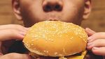 Makin Kece! Ini Pose Saaih Halilintar Saat Makan Es Krim hingga Cicip Burger