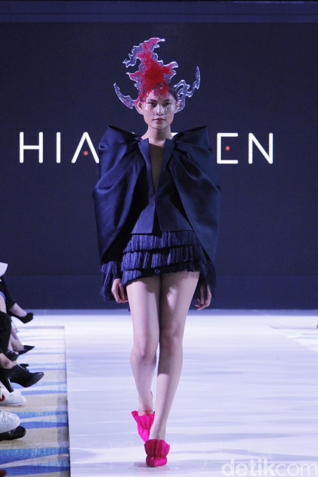 Rancangan terbaru Hian Tjen di IPMI Trend Show 2019, Senayan City, Jakarta, Selasa [13/11/2018]. Foto: Mohammad Abduh/Wolipop
