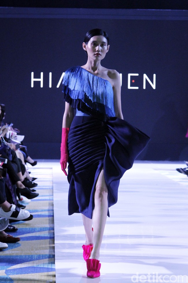 Rancangan terbaru Hian Tjen di IPMI Trend Show 2019, Senayan City, Jakarta, Selasa [13/11/2018]. Foto: Mohammad Abduh/Wolipop