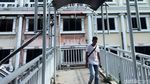 Miris! JPO di Bandengan Indah Rusak, Begini Penampakannya