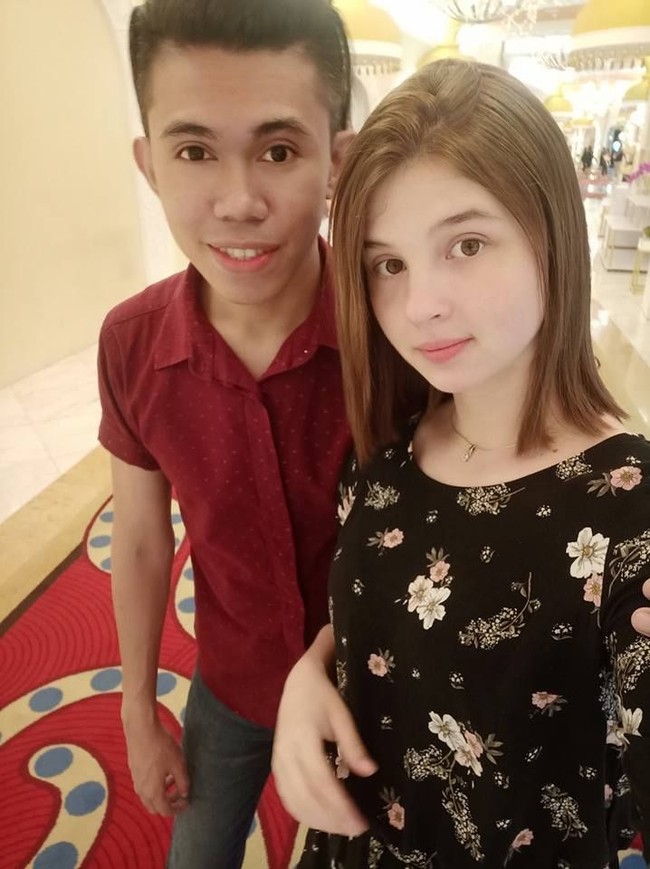 Eugene Galang pertama kali berkenalan dengan Viktorija Chaya Radaviciute lewat direct message di Instagram. Eugene mengirim pesan Hi pada Viktorija, dan pesan tersebut beralih ke obrolan mengasyikkan. Foto: Facebook