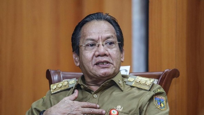 Gubernur Sulawesi Tengah Longki Djanggola