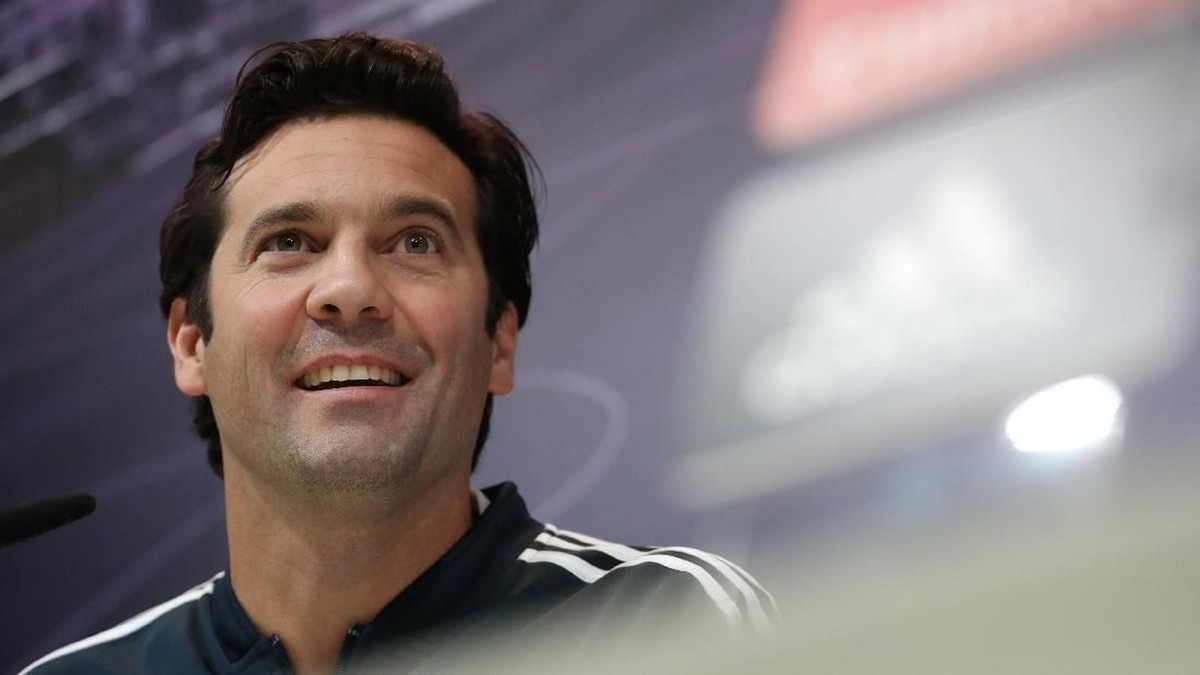 Santiago Solari dinilai punya kemiripan dengan Zinedine Zidane. (Foto: Susana Vera/Reuters)