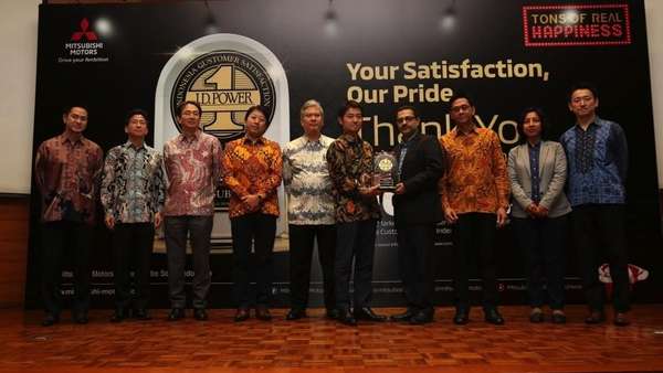 Mitsubishi Beri Pelayanan Purna Jual Terbaik di Indonesia Mitsubishi Beri Pelayanan Purna Jual Terbaik di Indonesia