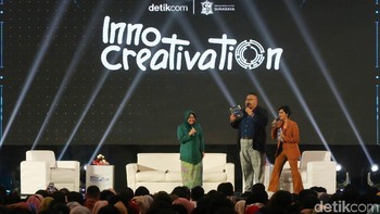 Wali Kota Surabaya Tri Rismaharini membuka perhelatan InnoCreativation.