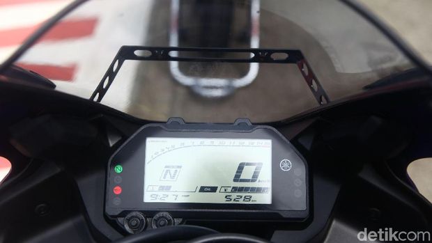 Yamaha R25