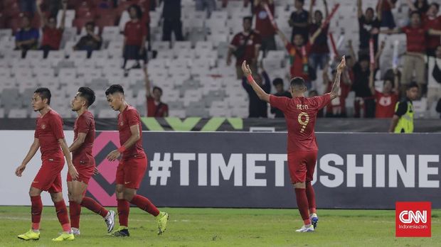 Tagar Kosongkan GBK menggema seiring dengan prestasi buruk Timnas Indonesia.