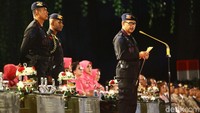 Kapolri Jenderal Tito Karnavian menjadi inspektur upacara.