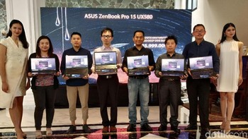Asus menggandeng sejumlah distributor untuk menjual laptop yang sudah bisa dibeli mulai hari ini tersebut. Foto: Muhamad Imron Rosyadi/detikINET