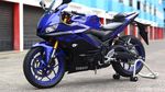 Cornering Lebih Anteng dengan Yamaha R25 Terbaru