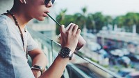 Di Instagramnya sendiri, Saaih memang tak pernah mengumbar hubungan asmaranya. Ia lebih suka unggah fotonya minum es kopi. Foto: Instagram @saaihalilintar