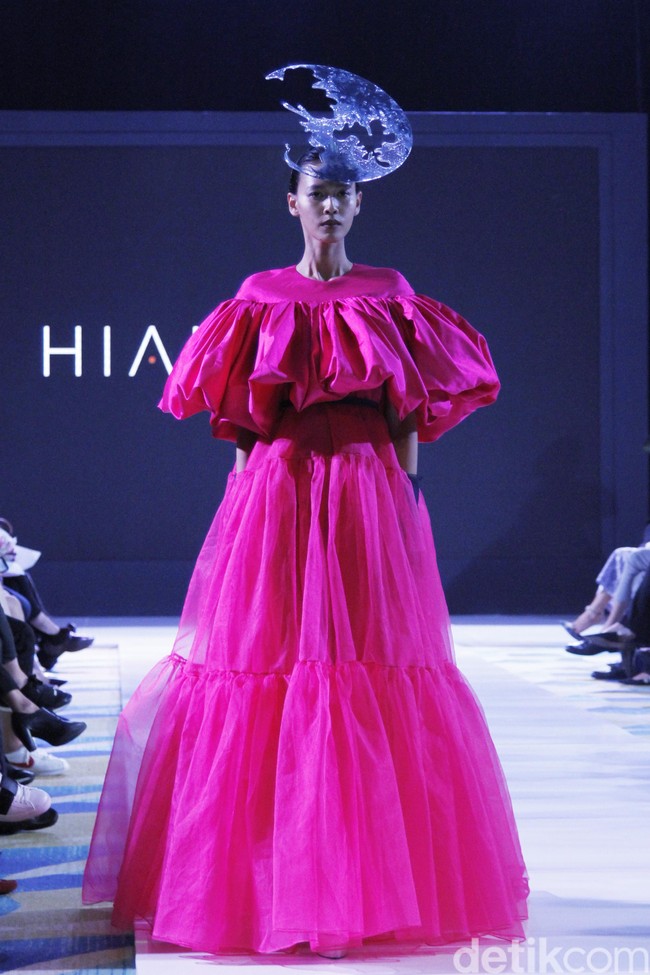 Rancangan terbaru Hian Tjen di IPMI Trend Show 2019, Senayan City, Jakarta, Selasa [13/11/2018]. Foto: Mohammad Abduh/Wolipop