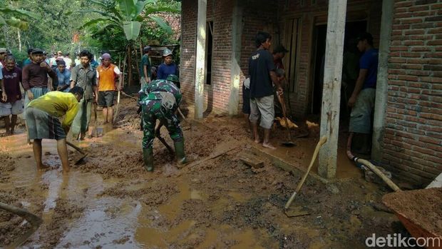 Longsor Terjang Purworejo, Belasan Rumah Rusak