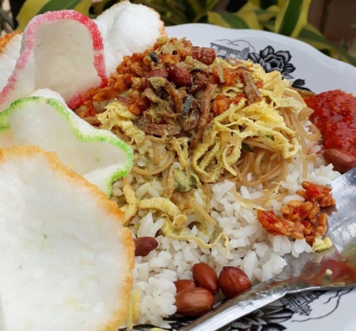 Sarapan Nasi Gemuk Khas Jambi Yang Bikin Puas Dan Perut Kenyang