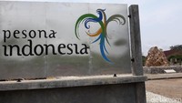 Terdapat papan bertuliskan Pesona Indonesia di kawasan taman (Pradito Rida Pertana/detikTravel)