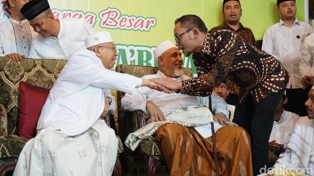 Ma'ruf Amin: Ada Tsunami Hoax, Semoga Kita Diselamatkan Allah SWT