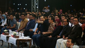 Founder dan Chairman CT Corp hadir dalam Innocreativation. 