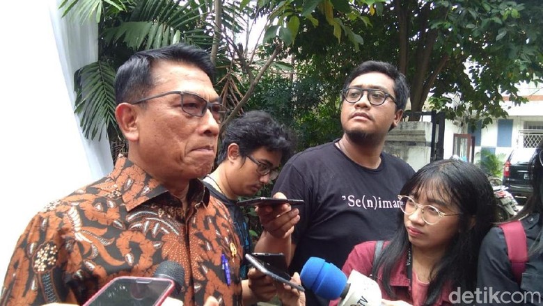 Tantang Prabowo Pamer Track Record, Tim Jokowi: Lo Udah Berbuat Apa? Tantang Prabowo Pamer Track Record, Tim Jokowi: Lo Udah Berbuat Apa?
