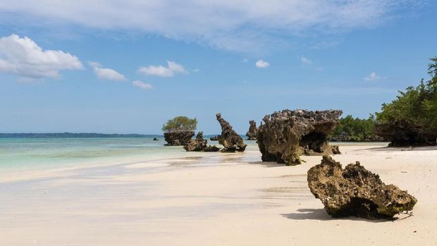 Pilihan Wisata Pulau di Tanah Kelahiran Freddie Mercury