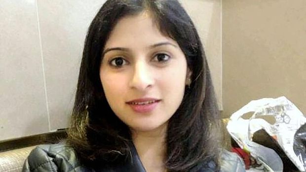 Pria di London Bunuh Wanita Hamil 8 Bulan Pakai Busur Silang