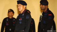 Acara serah terima jabatan (sertijab) digelar di Gedung Satya H. Prabu, Mako Brimob, Kelapa Dua, Depok, Jawa Barat, Rabu (14/11/2018). Kapolri Tito Karnavian bertindak sebagai inspektur upacara sertijab tersebut.